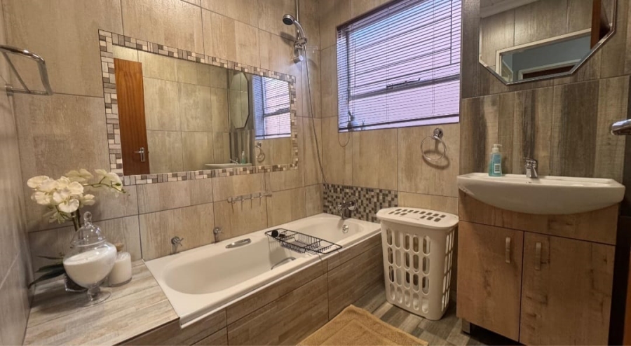 3 Bedroom Property for Sale in New Park Northern Cape